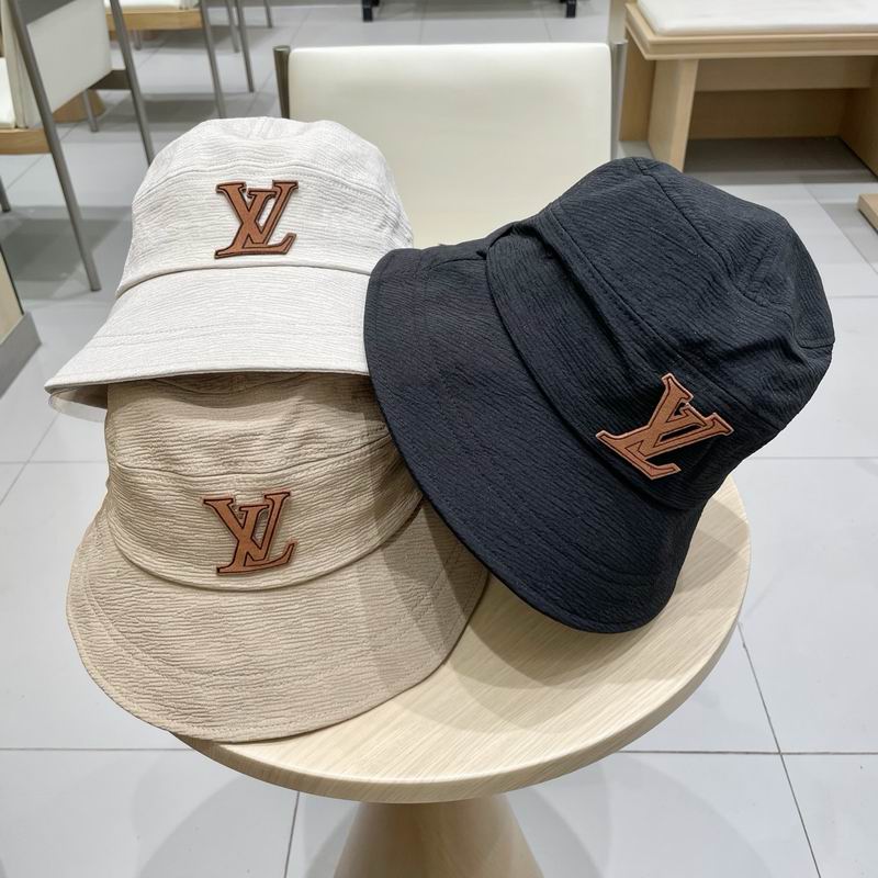 LV hat 032004